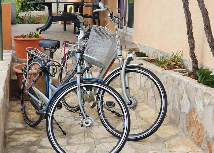 펜션 Dutch 시베니크